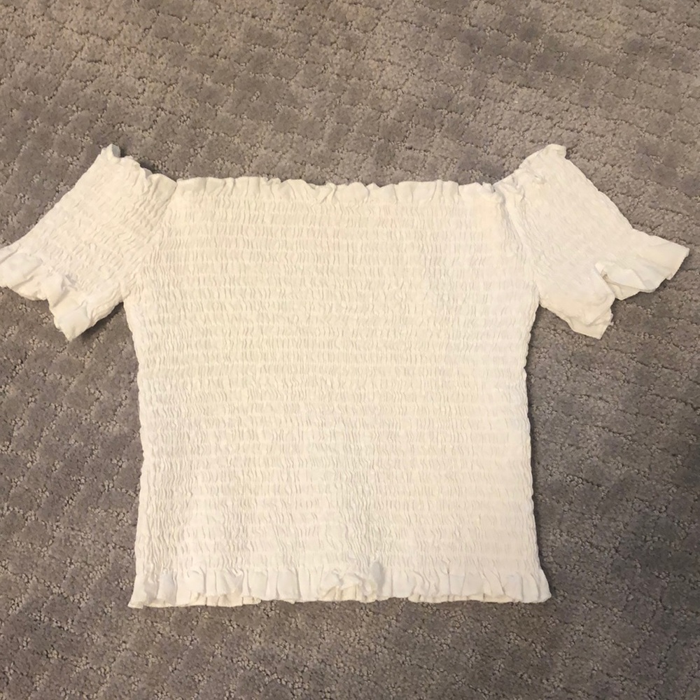Off-the-shoulder ruffle top